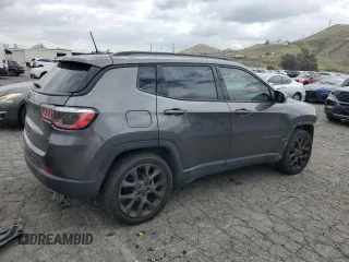 2021 Jeep Compass 80th Anniversary z VIN 3C4NJCEB4MT548722, wystawiony jako Copart lot #54626895 z przebiegiem 67 583 mil mil oraz Szkoda całkowita • Salvage title. Historia ofert i sprzedaży dostępna na DreamBid. Obrazek 3.
