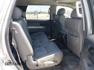 2011 Toyota Sequoia SR5 with VIN 5TDZM5G18BS003008, listed as a IAAI auction lot 42014008 with 220,259 mi miles. Bid and sale history available at carsss.com. Image 7.