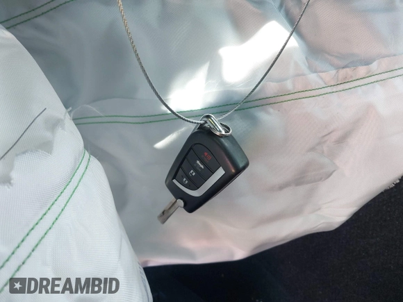 2023 Toyota Camry LE z VIN 4T1C11AK9PU142300, wystawiony jako IAAI lot #42063540 z przebiegiem 34 048 mil mil oraz . Historia ofert i sprzedaży dostępna na DreamBid. Obrazek 11.