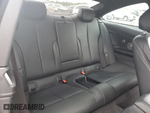2014 BMW 4 Series 435i с VIN WBA3R1C51EK190562, выставлен на аукционе Copart как лот 61563835 с пробегом 102 418 миль миль и Чистый • Clean title. История ставок и продаж доступна на DreamBid. Изображение 10.