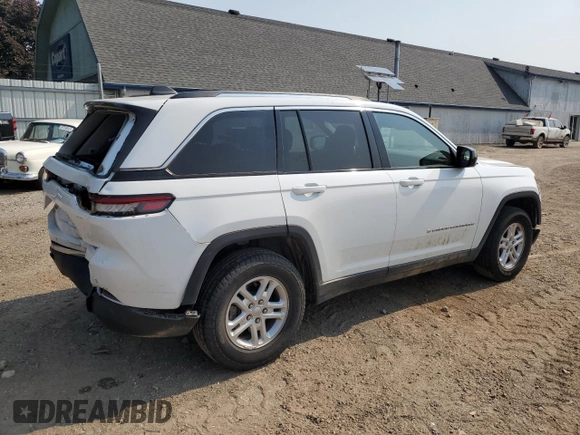 2022 Jeep Grand Cherokee Laredo with VIN 1C4RJHAG7N8614129, listed as a Copart auction lot 60320445 with 19,201 mi miles and Salvage title. Bid and sale history available at DreamBid. Image 3.