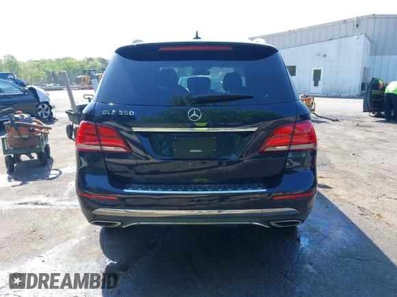 2016 Mercedes-Benz GLE 350 z VIN 4JGDA5JBXGA641717, wystawiony jako IAAI lot #42049087 z przebiegiem 91 238 mil mil oraz . Historia ofert i sprzedaży dostępna na DreamBid. Obrazek 16.