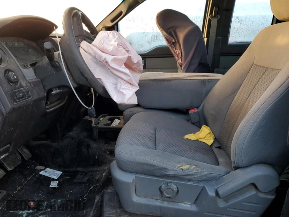 2013 Ford F-150 XL with VIN 1FTFX1EF6DKD28915, listed as a Copart auction lot 89004195 with Not provided miles and Salvage title. Bid and sale history available at DreamBid. Image 7.