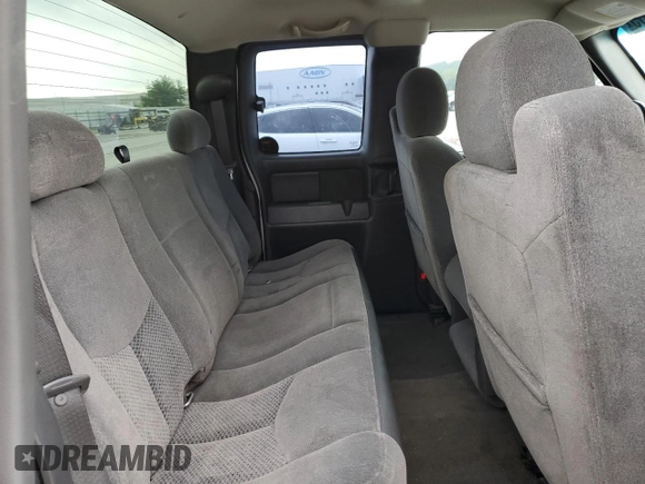 2005 Chevrolet Silverado 1500 LS z VIN 2GCEC19T551358173, wystawiony jako Copart lot #54728615 z przebiegiem 177 799 mil mil oraz Szkoda całkowita • Salvage title. Historia ofert i sprzedaży dostępna na DreamBid. Obrazek 10.