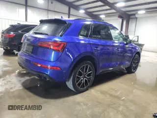 2022 Audi SQ5 Premium Plus with VIN WA1B4AFY7N2041683, listed as a Copart auction lot 51751234 with 15,660 mi miles and Salvage Title. Bid and sale history available at DreamBid. Image 3.