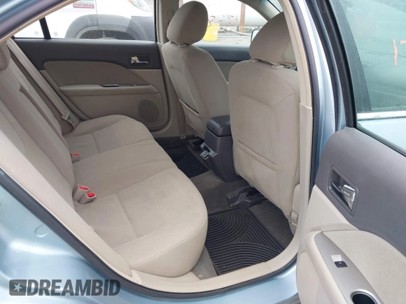 2010 Ford Fusion Hybrid with VIN 3FADP0L36AR353966, listed as a IAAI auction lot 42611738 with 200,522 mi miles and . Bid and sale history available at DreamBid. Image 8.