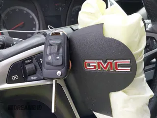 2011 GMC Terrain SLT-2 with VIN 2CTFLWE56B6308071, listed as a IAAI auction lot 41492373 with 111,431 mi miles and . Bid and sale history available at carsss.com. Image 11.