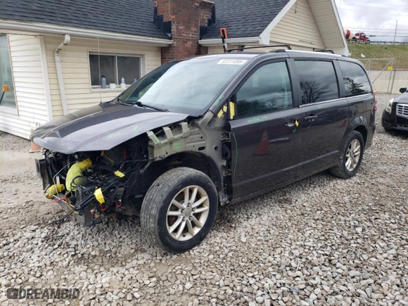 2018 Dodge Grand Caravan SXT with VIN 2C4RDGCG2JR208403, listed as a Copart auction lot 53271095 with 103,826 mi miles and Salvage Title. Bid and sale history available at carsss.com. Image 1.