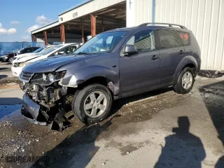 2007 Mitsubishi Outlander ES with VIN JA4MS31X37Z013530, listed as a Copart auction lot 44783285 with 177,357 mi miles and Salvage Title. Bid and sale history available at carsss.com. Image 1.