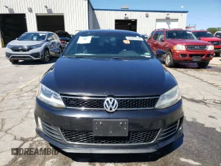 2013 Volkswagen Jetta GLI Autobahn с VIN 3VW467AJ2DM265082, выставлен на аукционе Copart как лот 60463934 с пробегом 214 483 миль миль и Списание • Salvage title. История ставок и продаж доступна на DreamBid. Изображение 5.