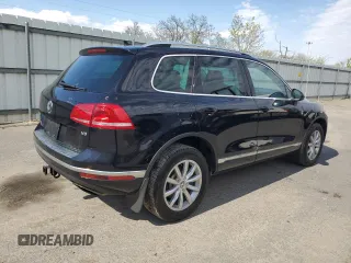 2017 Volkswagen Touareg Sport with VIN WVGEF7BP9HD004779, listed as a Copart auction lot 53530135 with 224,866 mi miles and Clean Title. Bid and sale history available at DreamBid. Image 3.