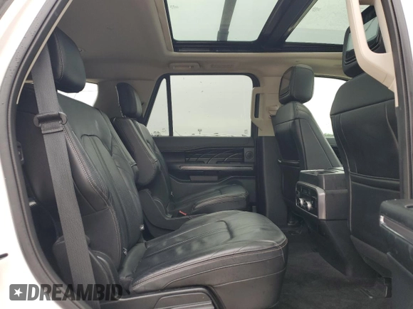 2018 Ford Expedition Platinum with VIN 1FMJU1LT9JEA25824, listed as a Copart auction lot 46264285 with 136,812 mi miles and Salvage Title. Bid and sale history available at carsss.com. Image 11.