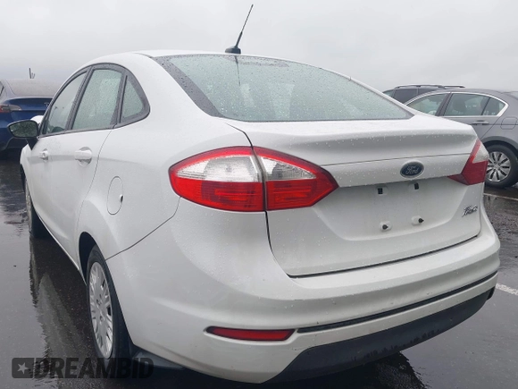 2016 Ford Fiesta S с VIN 3FADP4AJ1GM205836, выставлен на аукционе IAAI как лот 42267013 с пробегом 96 778 миль миль и . История ставок и продаж доступна на DreamBid. Изображение 3.