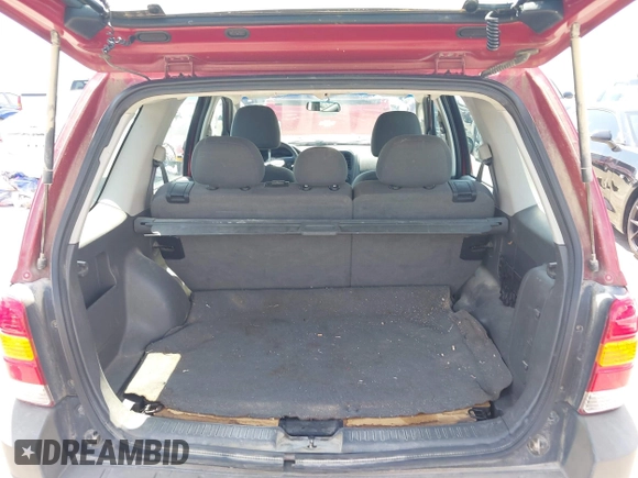2005 Ford Escape XLS Value с VIN 1FMYU02Z55KA01607, выставлен на аукционе IAAI как лот 42634052 с пробегом 151 193 миль миль и . История ставок и продаж доступна на DreamBid. Изображение 17.