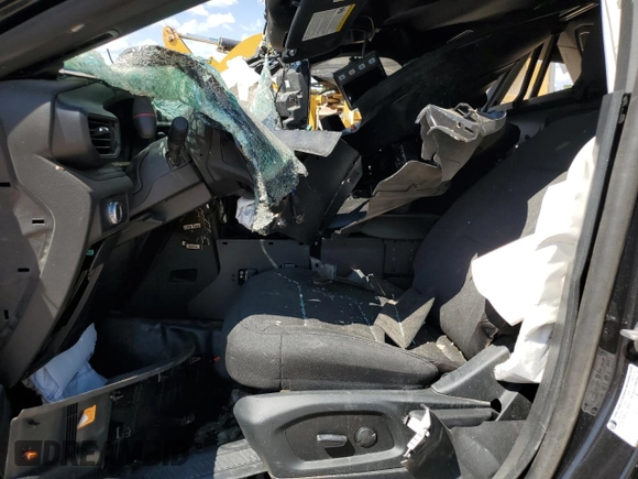 2021 Ford Police Interceptor Utility z VIN 1FM5K8AB5MGB53724, wystawiony jako Copart lot #71199844 z przebiegiem Nie podano mil oraz Szkoda całkowita • Salvage title. Historia ofert i sprzedaży dostępna na DreamBid. Obrazek 7.