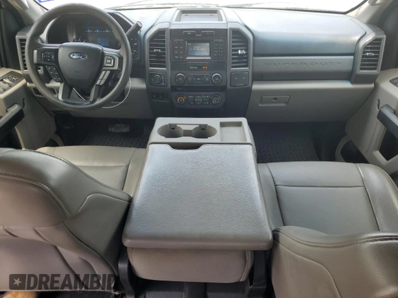 2017 Ford F-250 XL with VIN 1FT7W2A61HEB68868, listed as a Copart auction lot 55811175 with 180,279 mi miles and Clean title. Bid and sale history available at DreamBid. Image 8.