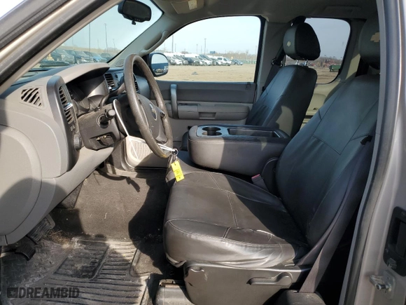 2008 Chevrolet Silverado 1500 Work Truck with VIN 1GCEC19X38Z143535, listed as a Copart auction lot 49286505 with 104,273 mi miles and Clean Title. Bid and sale history available at carsss.com. Image 7.