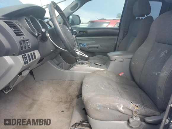 2007 Toyota Tacoma PreRunner z VIN 5TETU62N97Z456716, wystawiony jako Copart lot #61405415 z przebiegiem 266 757 mil mil oraz Czysty tytuł • Clean title. Historia ofert i sprzedaży dostępna na DreamBid. Obrazek 7.