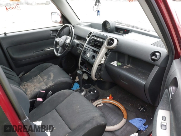 2006 Scion xB with VIN JTLKT324664085322, listed as a IAAI auction lot 41566088 with 229,219 mi miles. Bid and sale history available at carsss.com. Image 5.