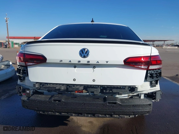 2020 Volkswagen Passat 2.0T R-Line with VIN 1VWMA7A33LC023840, listed as a IAAI auction lot 41672913 with 53,601 mi miles. Bid and sale history available at carsss.com. Image 17.