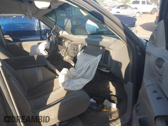 2002 Dodge Dakota with VIN 1B7HG38Z62S553505, listed as a IAAI auction lot 42499787 with 356,218 mi miles and . Bid and sale history available at DreamBid. Image 5.