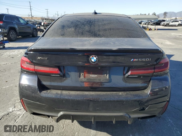 2021 BMW 5 Series M550i xDrive z VIN WBA13BK06MCF92173, wystawiony jako Copart lot #87707035 z przebiegiem Nie podano mil oraz Szkoda całkowita • Salvage title. Historia ofert i sprzedaży dostępna na DreamBid. Obrazek 6.