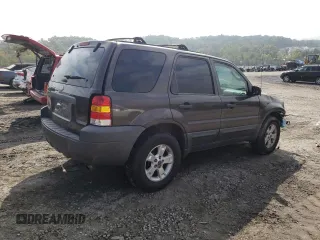 2006 Ford Escape XLT with VIN 1FMYU03Z46KD02983, listed as a Copart auction lot 74521394 with 357,594 mi miles and Salvage Title. Bid and sale history available at carsss.com. Image 3.