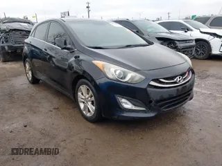 2013 Hyundai Elantra GT with VIN KMHD35LE5DU125115, listed as a IAAI auction lot 41538453 with 95,643 mi miles. Bid and sale history available at carsss.com. Image 1.