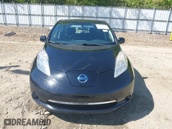 2015 Nissan LEAF S с VIN 1N4AZ0CP3FC322339, выставлен на аукционе IAAI как лот 42060240 с пробегом 71 189 миль миль и . История ставок и продаж доступна на DreamBid. Изображение 12.