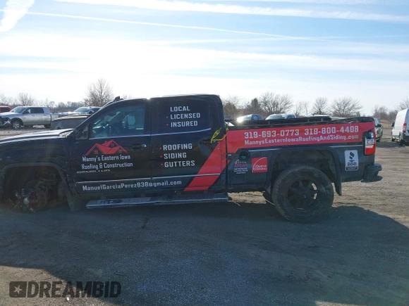 2016 GMC Sierra 2500HD Denali z VIN 1GT12UE80GF115452, wystawiony jako IAAI lot #41537973 z przebiegiem 182 800 mil mil oraz . Historia ofert i sprzedaży dostępna na DreamBid. Obrazek 14.