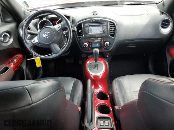 2012 Nissan Juke SL z VIN JN8AF5MV2CT116362, wystawiony jako Copart lot #57714665 z przebiegiem 80 185 mil mil oraz Szkody całkowita. Historia ofert i sprzedaży dostępna na DreamBid. Obrazek 8.