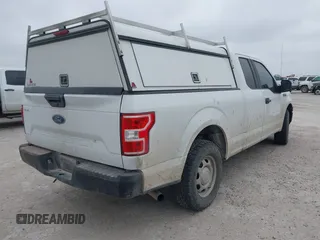 2020 Ford F-150 XL z VIN 1FTEX1C52LFA73368, wystawiony jako IAAI lot #41674867 z przebiegiem 170 542 mil mil oraz . Historia ofert i sprzedaży dostępna na DreamBid. Obrazek 4.