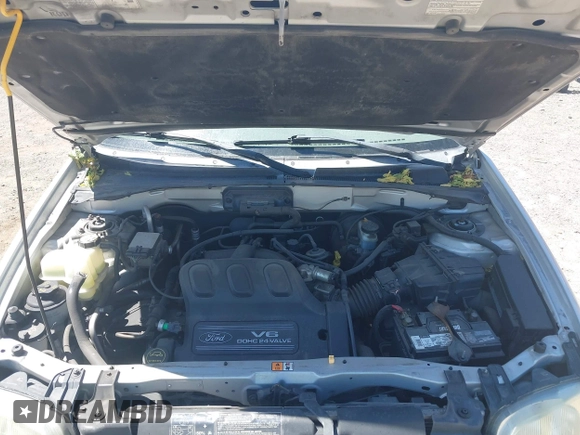 2002 Ford Escape XLT Choice with VIN 1FMYU04122KB95970, listed as a IAAI auction lot 42676851 with 186,109 mi miles and . Bid and sale history available at DreamBid. Image 10.