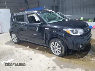 2019 Kia Soul + with VIN KNDJP3A59K7694323, listed as a Copart auction lot 44207085 with 35,252 mi miles and Salvage Title. Bid and sale history available at DreamBid. Image 4.