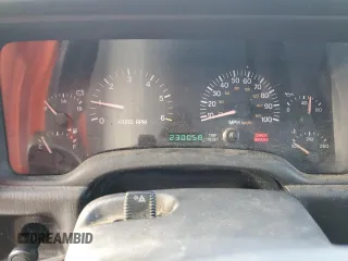 2001 Jeep Cherokee Sport z VIN 1J4FF48S71L532376, wystawiony jako Copart lot #81408644 z przebiegiem 230 058 mil mil oraz Szkoda całkowita • Salvage title. Historia ofert i sprzedaży dostępna na DreamBid. Obrazek 9.