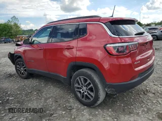 2017 Jeep Compass Latitude z VIN 3C4NJDBB1HT665979, wystawiony jako Copart lot #56522185 z przebiegiem 69 646 mil mil oraz Szkoda całkowita • Salvage title. Historia ofert i sprzedaży dostępna na DreamBid. Obrazek 2.