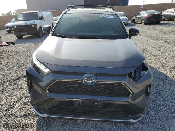 2023 Toyota RAV4 Prime XSE with VIN JTMEB3FV4PD113277, listed as a Copart auction lot 69185743 with 17,960 mi miles. Bid and sale history available at carsss.com. Image 5.