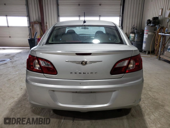 2007 Chrysler Sebring z VIN 1C3LC46K97N512331, wystawiony jako Copart lot #52347345 z przebiegiem 129 547 mil mil oraz Czysty tytuł • Clean title. Historia ofert i sprzedaży dostępna na DreamBid. Obrazek 6.