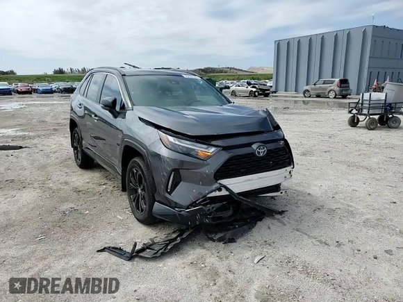 2024 Toyota RAV4 Hybrid XSE with VIN 2T3E6RFV4RW047617, listed as a Copart auction lot 49290335 with 24,190 mi miles and Salvage Title. Bid and sale history available at carsss.com. Image 12.