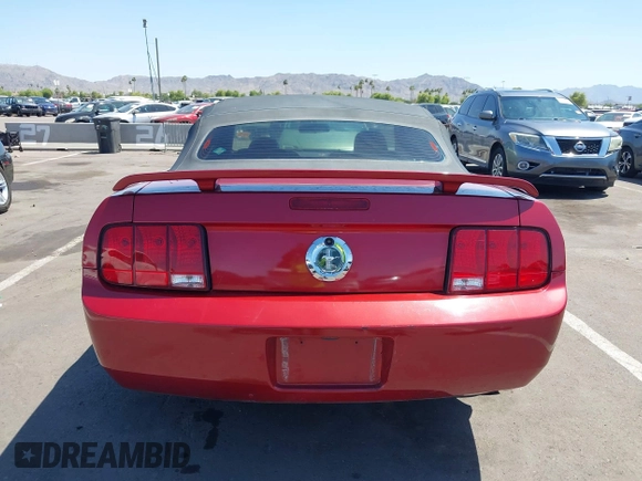 2005 Ford Mustang Deluxe with VIN 1ZVFT84N455197638, listed as a IAAI auction lot 42685049 with 177,405 mi miles and . Bid and sale history available at DreamBid. Image 16.