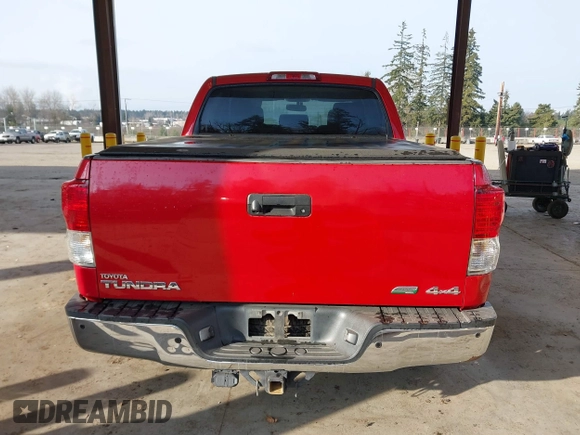 2012 Toyota Tundra 4WD Truck LTD with VIN 5TFHW5F13CX268552, listed as a IAAI auction lot 41461707 with 199,502 mi miles. Bid and sale history available at carsss.com. Image 16.