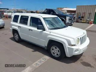 2008 Jeep Patriot Sport z VIN 1J8FT28038D647491, wystawiony jako IAAI lot #42279472 z przebiegiem 164 527 mil mil oraz . Historia ofert i sprzedaży dostępna na DreamBid. Obrazek 1.