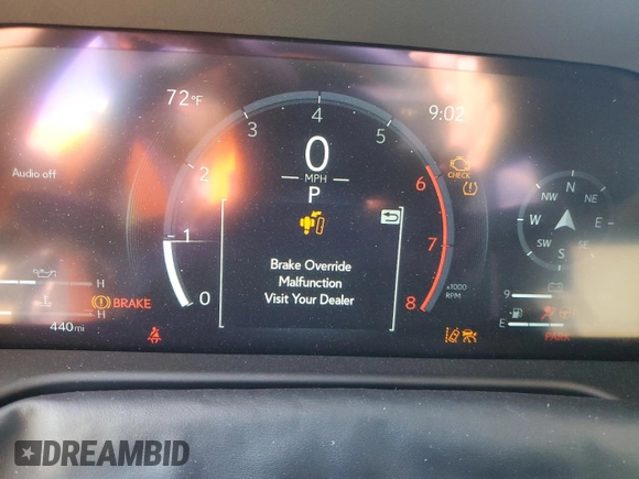 2024 Lexus GX 550 Luxury z VIN JTJVBCDXXR5000383, wystawiony jako Copart lot #85711724 z przebiegiem 440 mil mil oraz Szkoda całkowita • Salvage title. Historia ofert i sprzedaży dostępna na DreamBid. Obrazek 9.