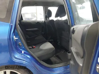 2007 Honda Fit Sport with VIN JHMGD37637S009481, listed as a IAAI auction lot 42519956 with 127,066 mi miles and . Bid and sale history available at DreamBid. Image 8.