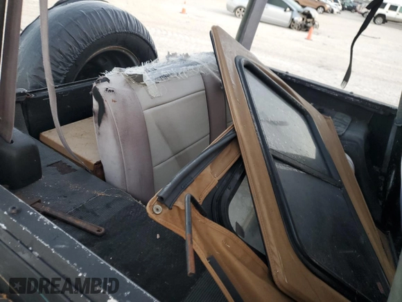 1992 Jeep Wrangler with VIN 2J4FY29SXNJ554171, listed as a Copart auction lot 77655294 with 115,494 mi miles and Salvage Title. Bid and sale history available at carsss.com. Image 10.