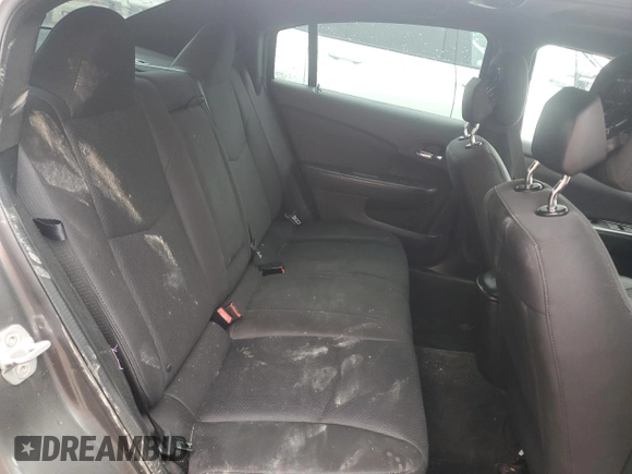 2012 Chrysler 200 Touring z VIN 1C3CCBBG3CN296962, wystawiony jako Copart lot #57275335 z przebiegiem 151 466 mil mil oraz Szkoda całkowita • Salvage title. Historia ofert i sprzedaży dostępna na DreamBid. Obrazek 10.