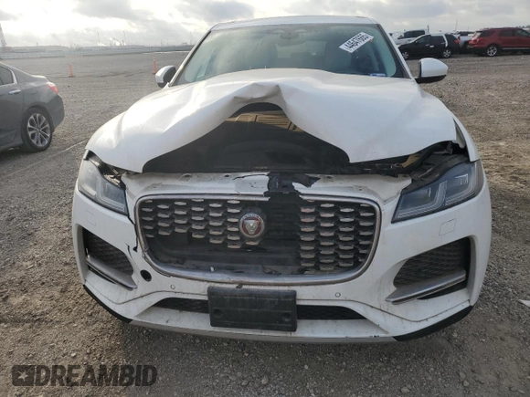 2022 Jaguar F-Pace with VIN SADCK2EX2NA692924, listed as a Copart auction lot 44647665 with 31,250 mi miles and Salvage title. Bid and sale history available at DreamBid. Image 5.