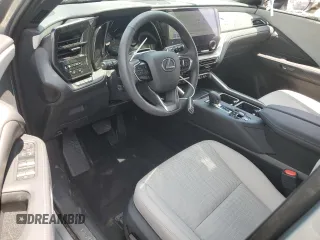 2024 Lexus TX 350 с VIN 5TDAAAA65RS001116, выставлен на аукционе Copart как лот 56827244 с пробегом 3 260 миль миль и На запчасти • Non repairable. История ставок и продаж доступна на DreamBid. Изображение 8.