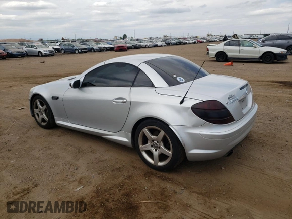 2006 Mercedes-Benz SLK 350 с VIN WDBWK56FX6F105291, выставлен на аукционе Copart как лот 55348014 с пробегом 159 233 миль миль и Чистый • Clean title. История ставок и продаж доступна на DreamBid. Изображение 2.