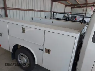 2017 Ford F-250 XL с VIN 1FDBF2A68HED79734, выставлен на аукционе IAAI как лот 42479755 с пробегом 59 208 миль миль и . История ставок и продаж доступна на DreamBid. Изображение 18.